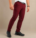 Pantalón en drill color rojo oscuro