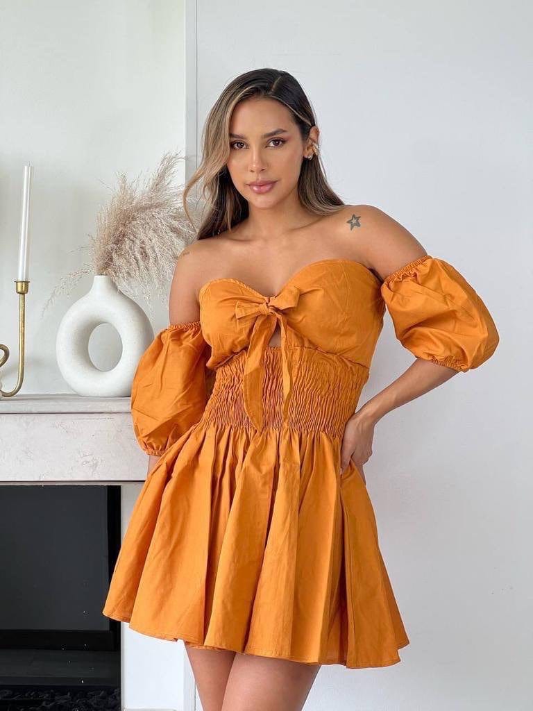 Vestido corto naranja