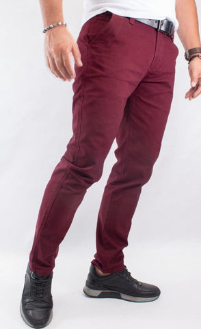 Pantalón en drill color rojo oscuro