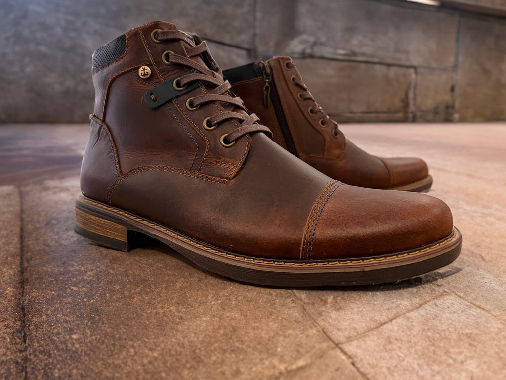 Botas en cuero para hombre café rojizo