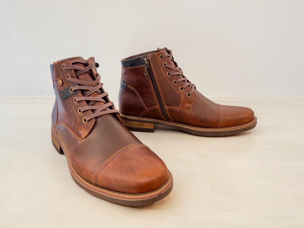 Botas en cuero para hombre café rojizo