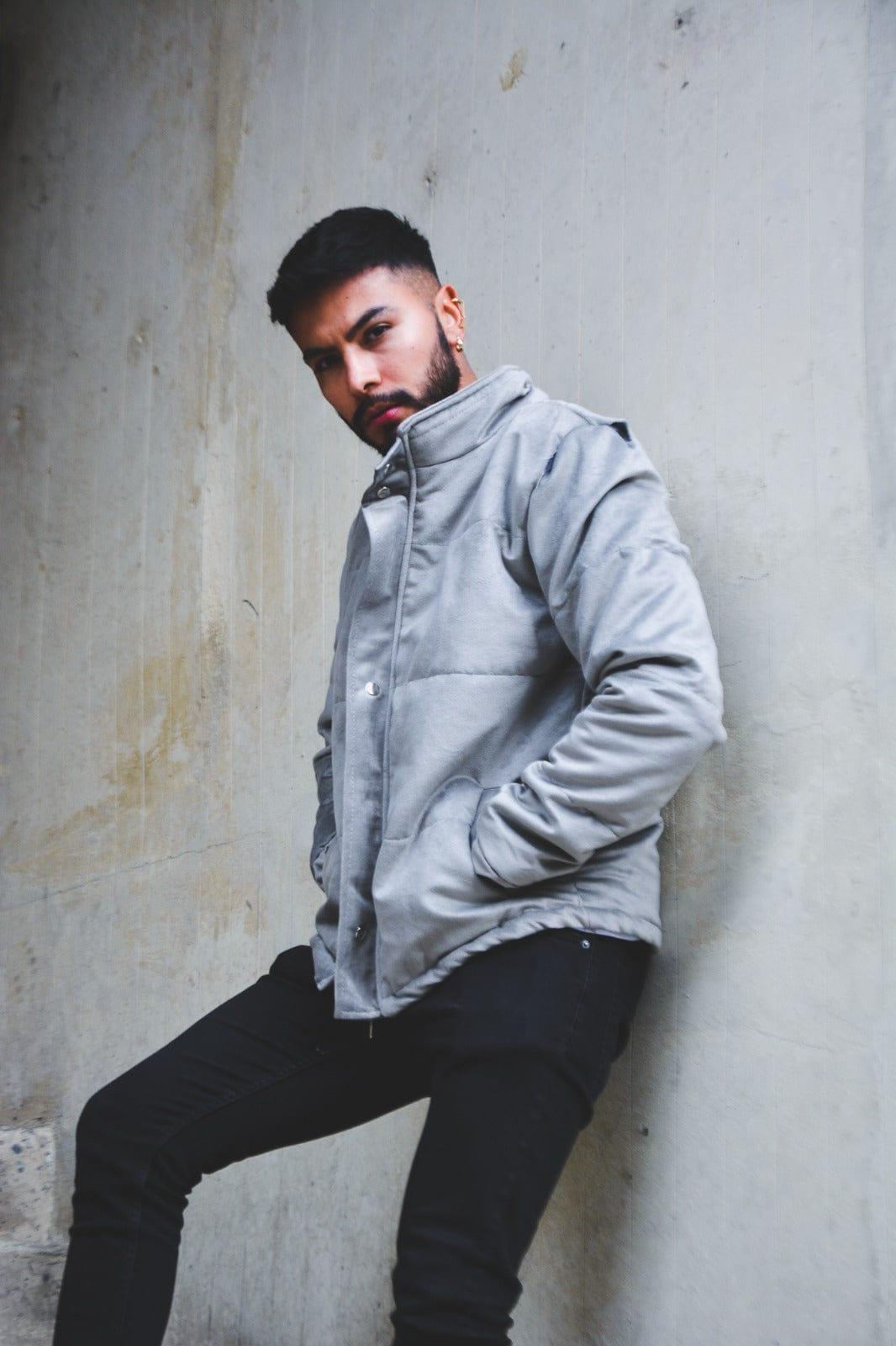 Chaqueta acolchada puff hombre color ocre bomber